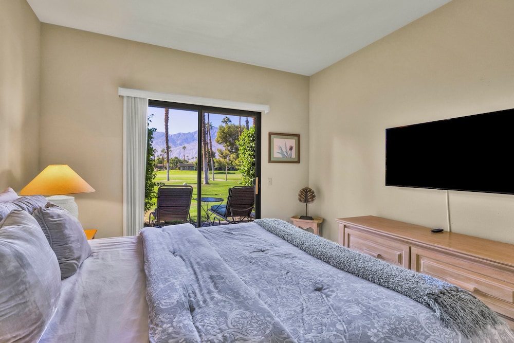 Isleta Vista Getaway