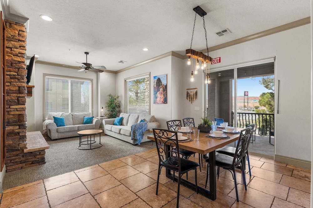 Sunset Vista - Amazing Views - Pet Friendly!