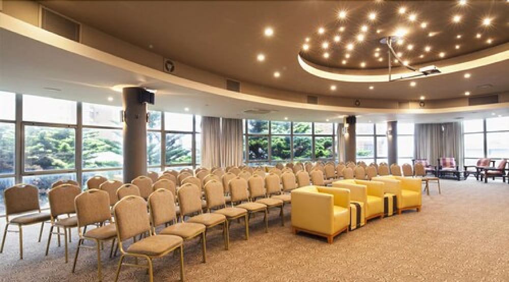 meeting & event spaces