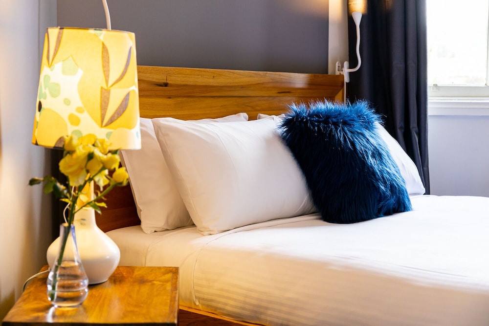 Nineteen - Your Innkeeper Mudgee view 4