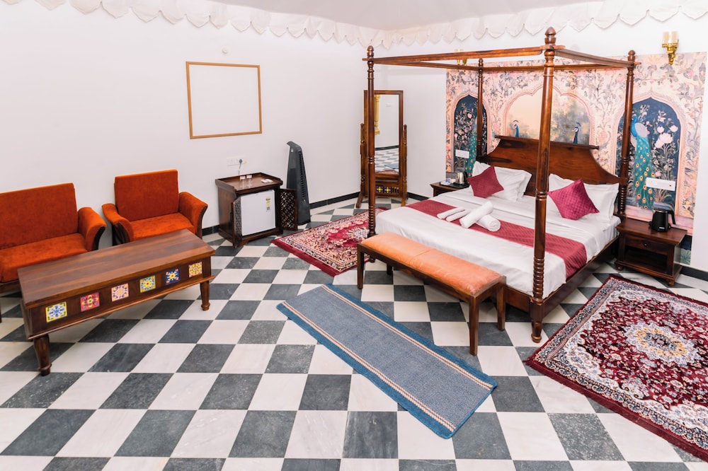 Marubhumi Luxury Resort