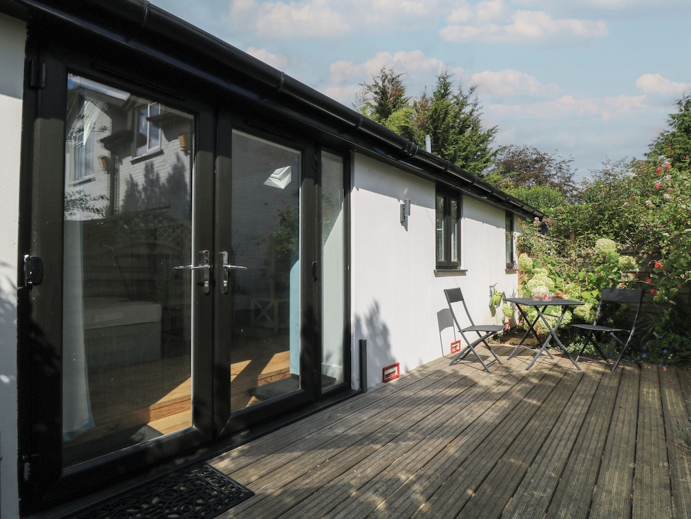 2 Welford Barns