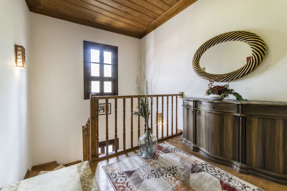 Armistis Hotel
