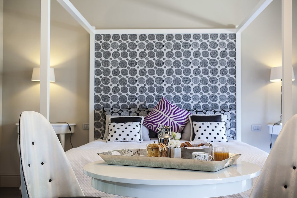 Pepoli9 Design Suites in Rome