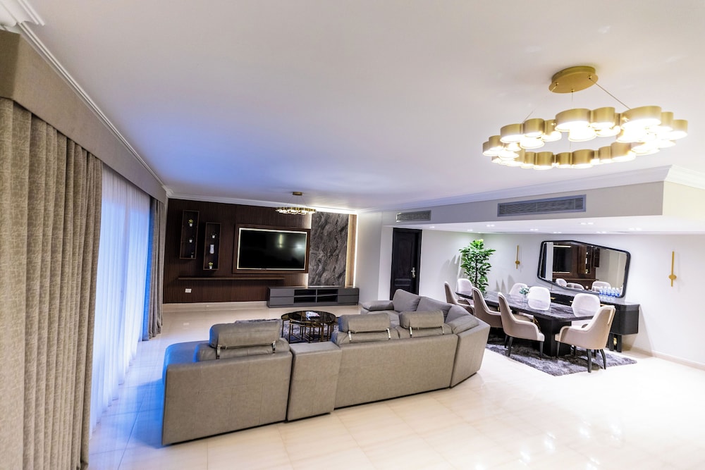 Ocean Apartments
