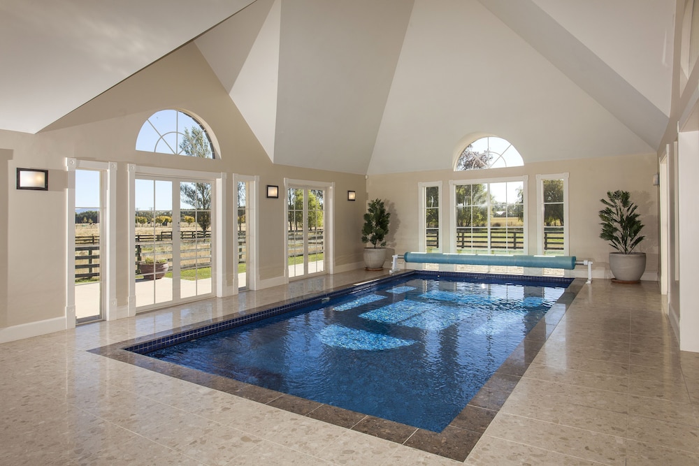 Stoneleigh Lodge