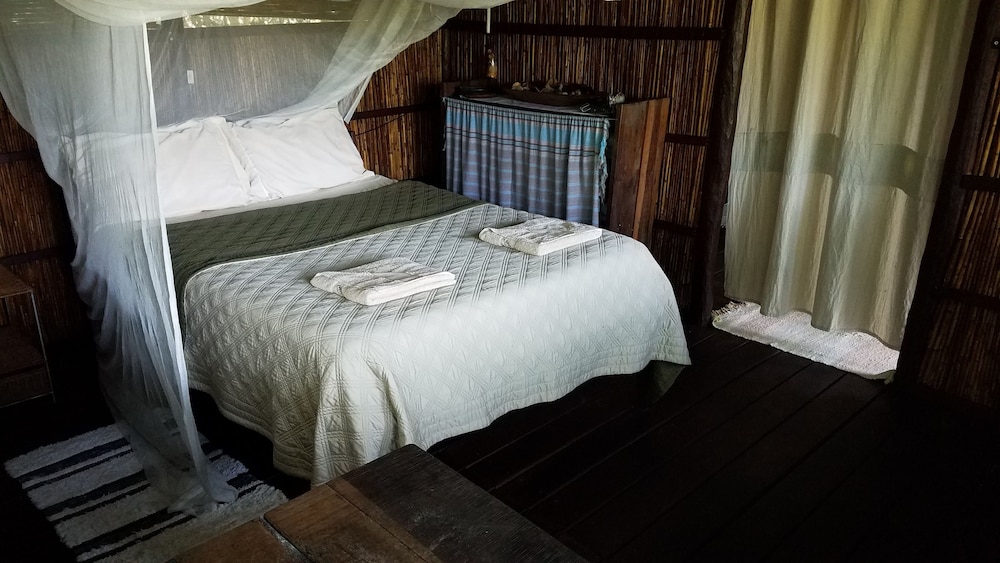 Kavumbu Camp