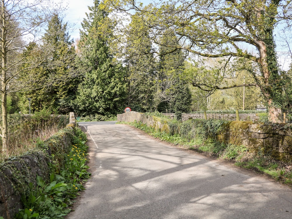 Loose Hill Lea