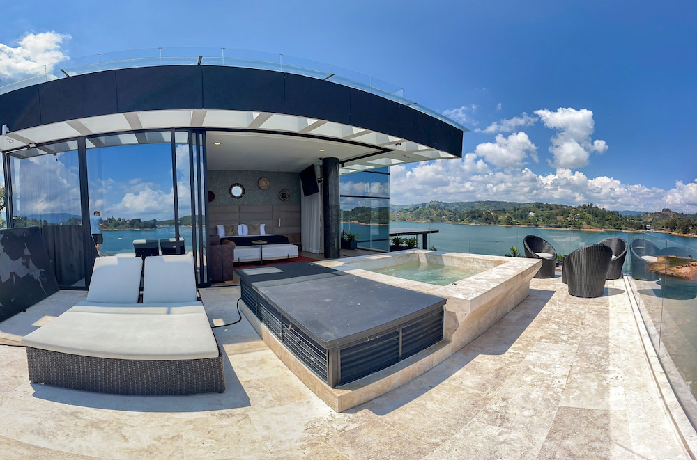 Vivanti Resort 57