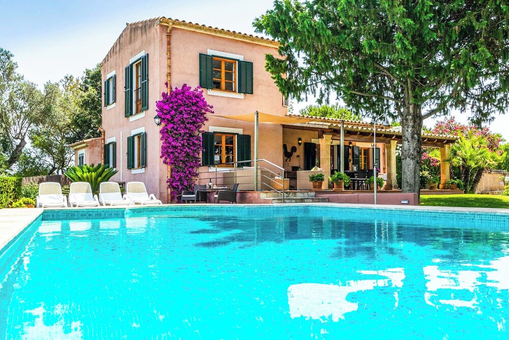 Villa Alzina