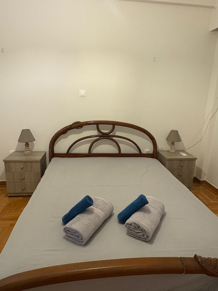 Modern Apartment in Athens Center