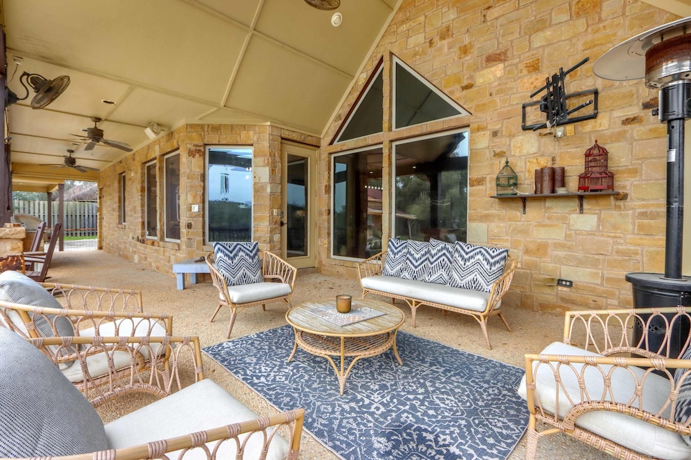 The Haven Texas-sized Getaway for 12!
