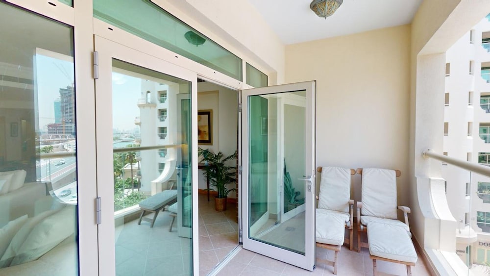 DVH Dabas Palm Shores Elegant Four Beds