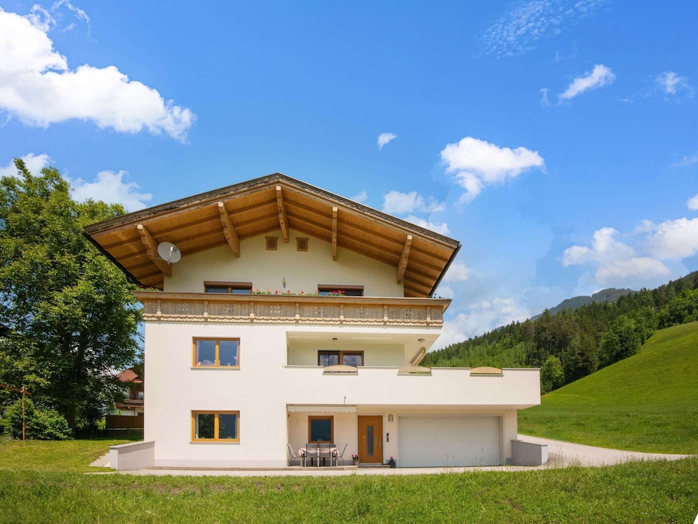 Apartment in Zillertal Near Spieljochbahn