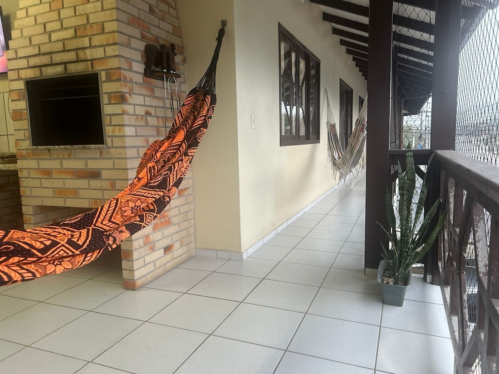 SOBRADO NO CORAÇÃO DO COSTA E SILVA