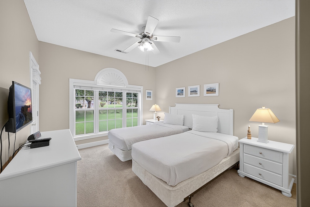 Magnolia Place 4639-103 2 Bedroom Condo