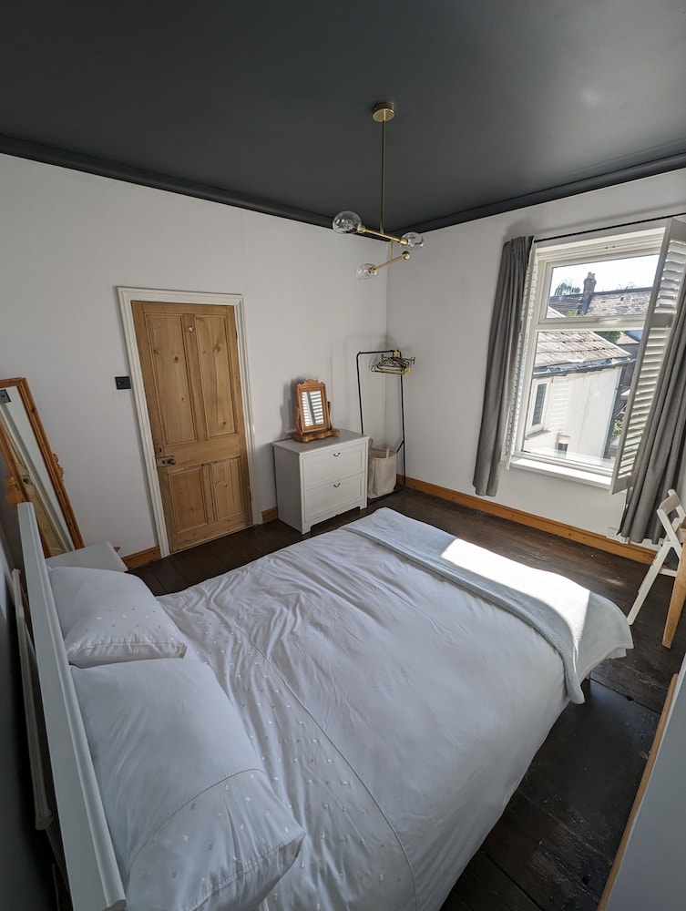 Stylish 2Bd Home Near Millenium Stadium, Cardiff