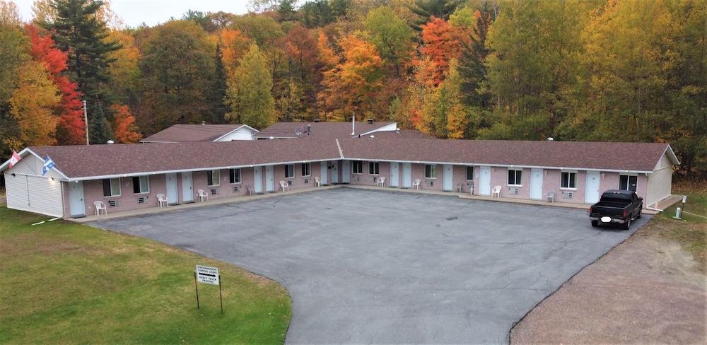 Motel Bryson