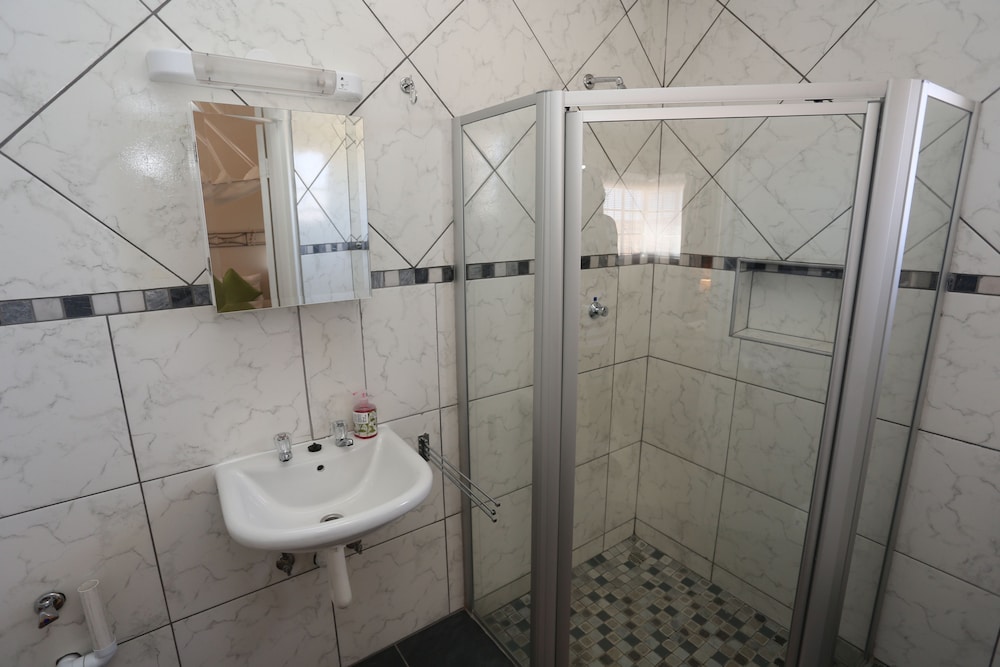 Aus Self-Catering Units