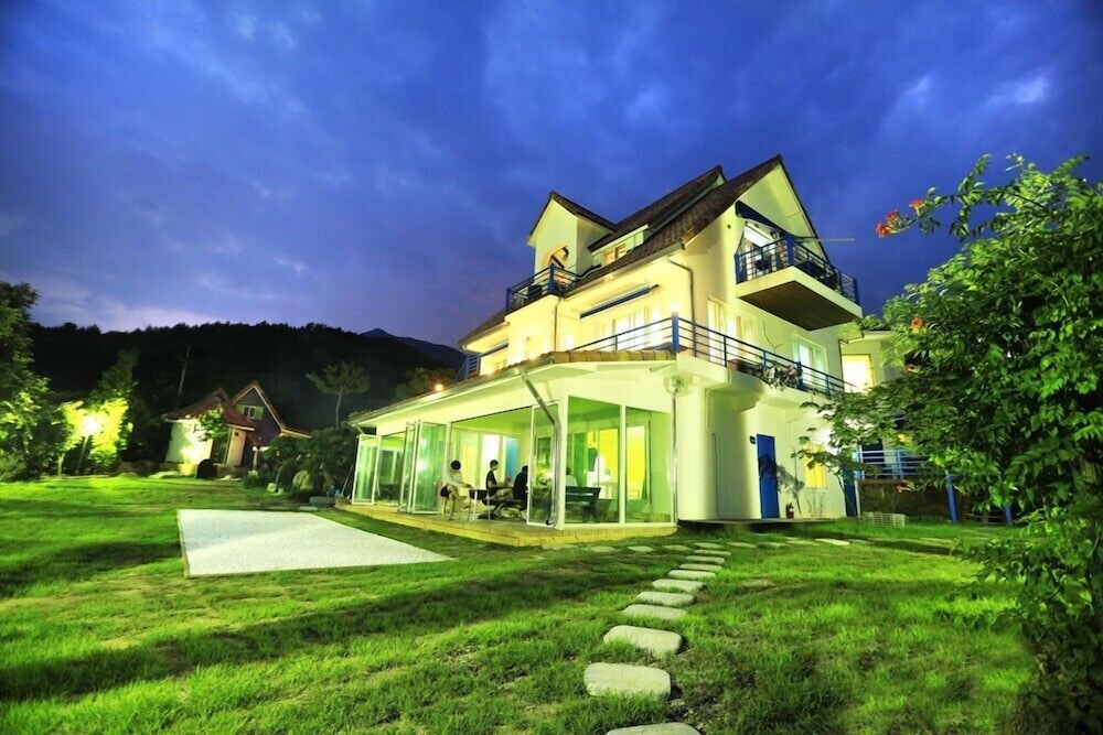 Photo 14