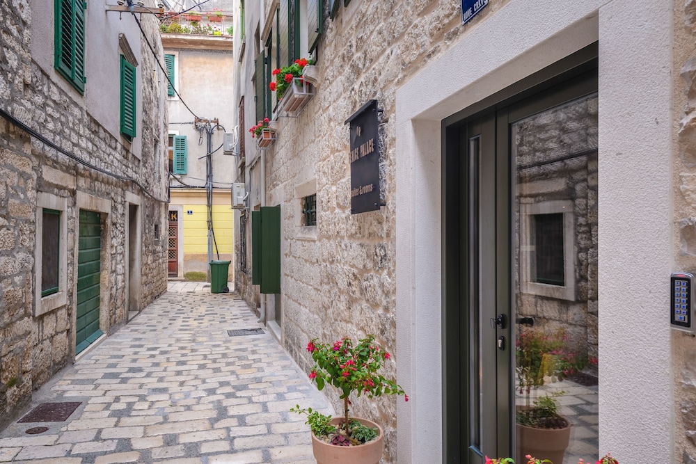 Hotel Fenice Palace - Image 1