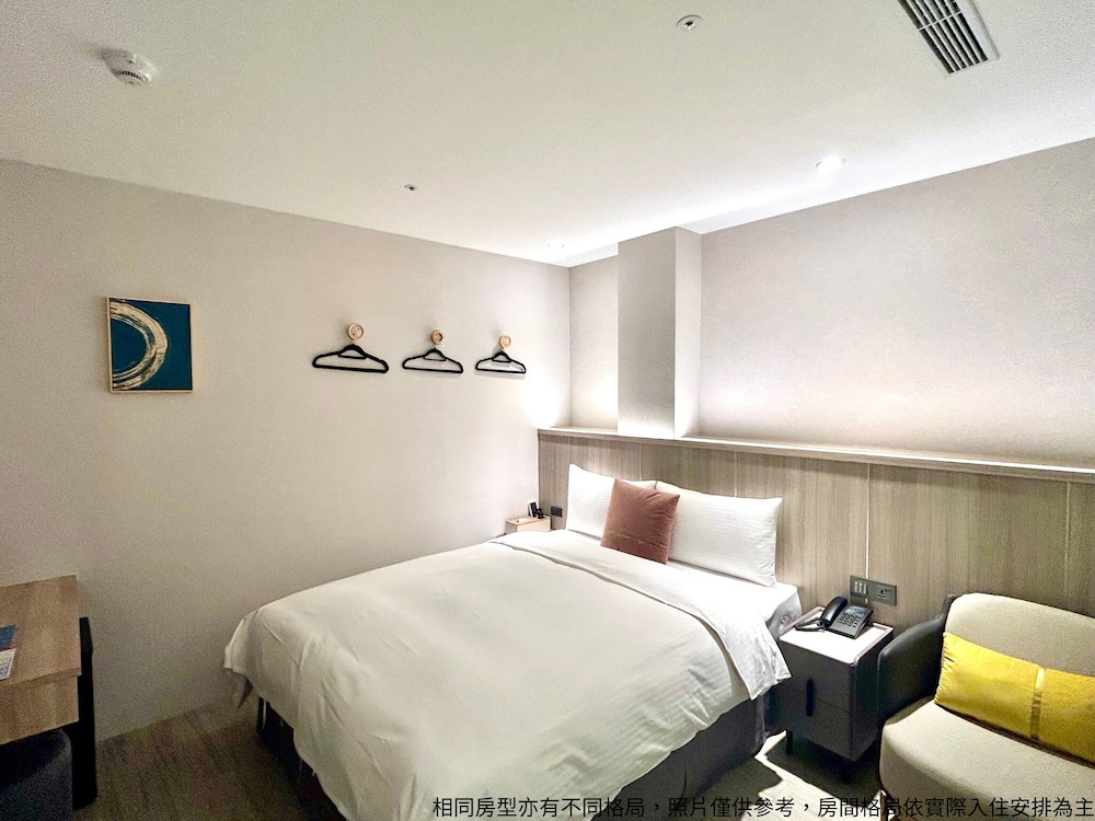 Fun Stay Inn Ximen