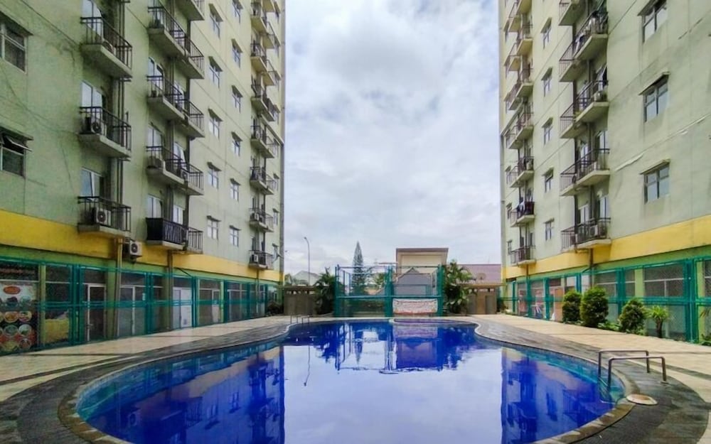 The Modern 2BR at Suites @Metro Apartment
