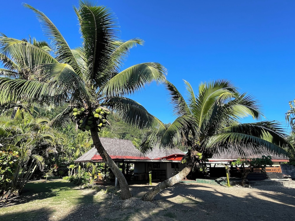 Punatea Village