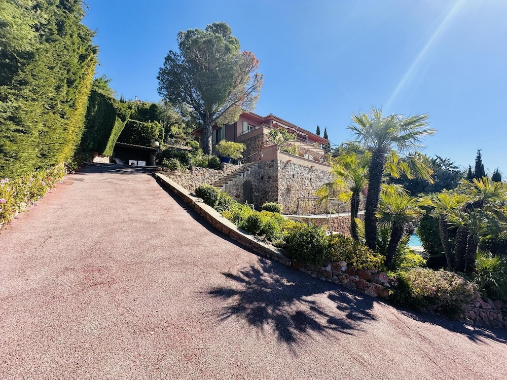 Sea View Villa in Theoule sur Mer With Pool- 2237