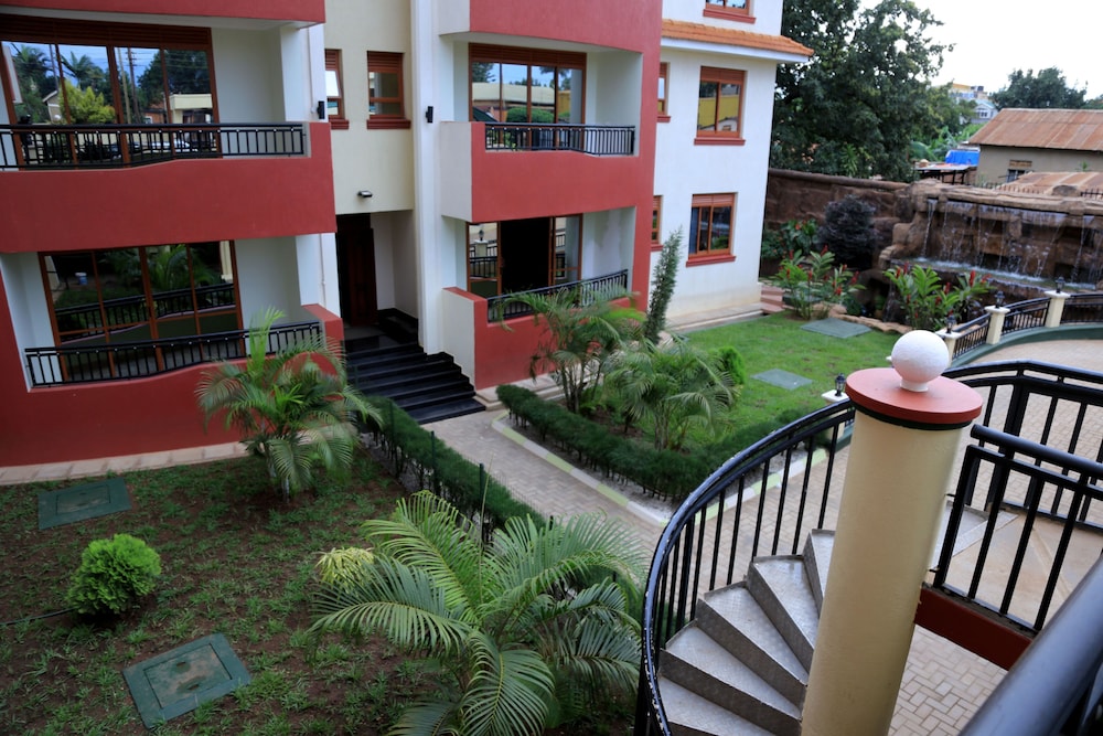 Dina Apartments