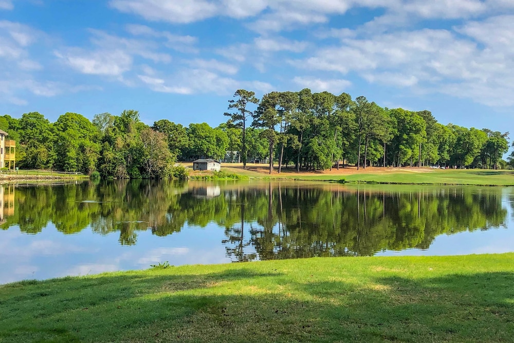 Waterfront Sunset Beach Escape w/ Dock  Golf View - Property Image 5
