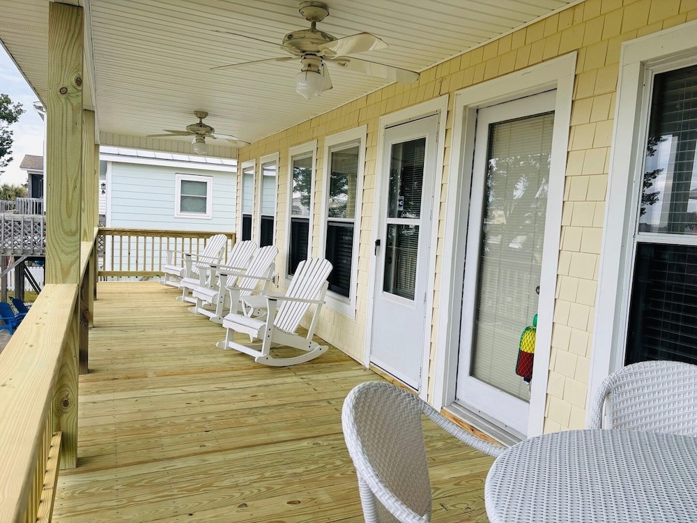 Dry Dock - 4 Br Home