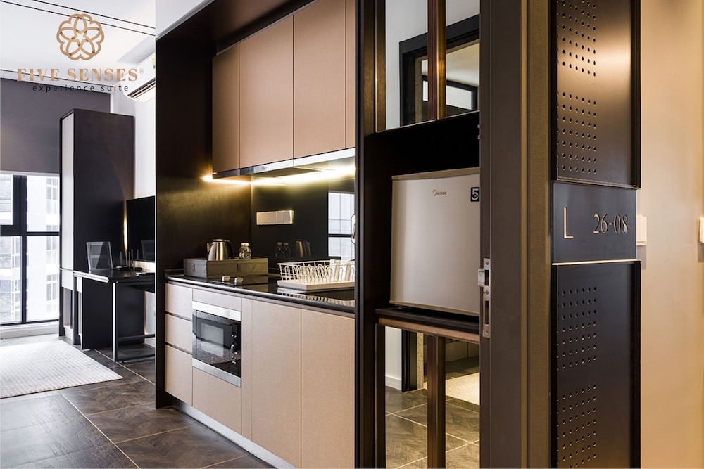 Scarletz Suites by Five senses