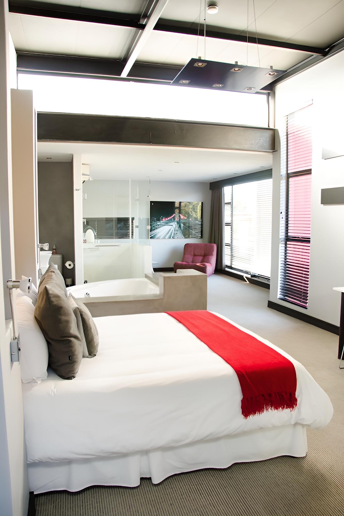 City Living Boutique Hotel