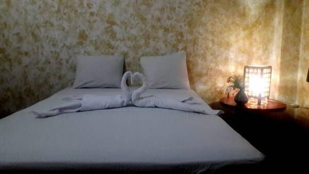 Granada Vacations - Hostal Surfing Donkey At The Lake - Hostel - Property Image 15