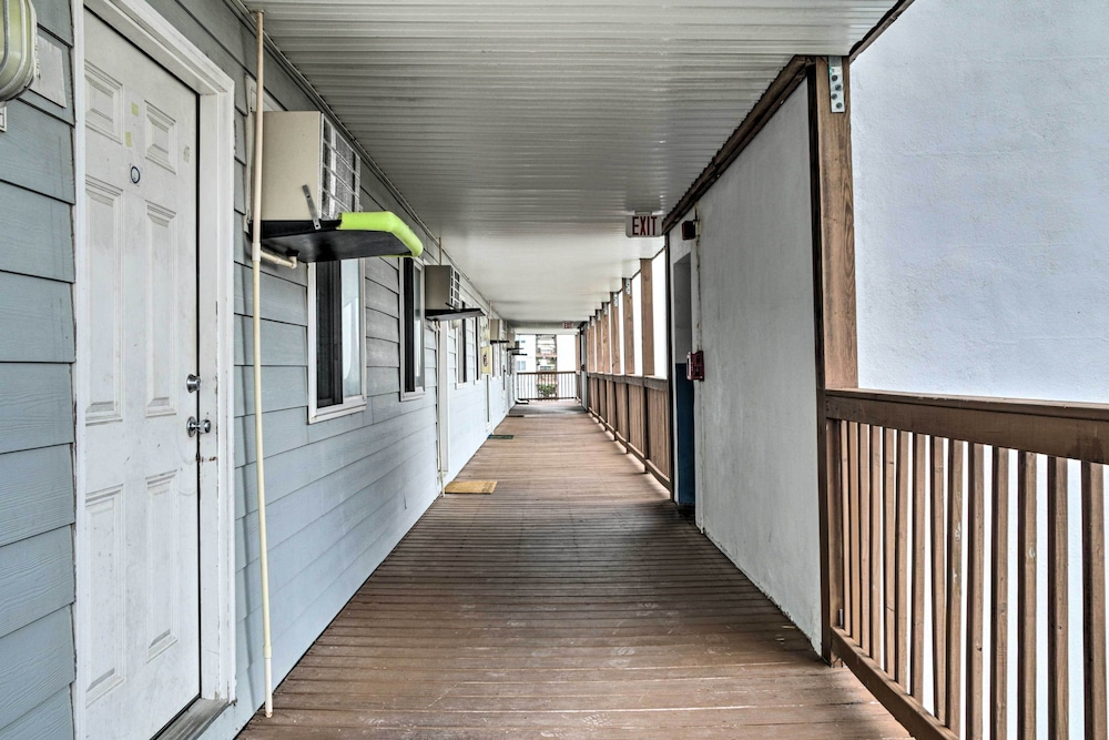 Half-mi to Ocean City Beach: Family-friendly Condo view 2
