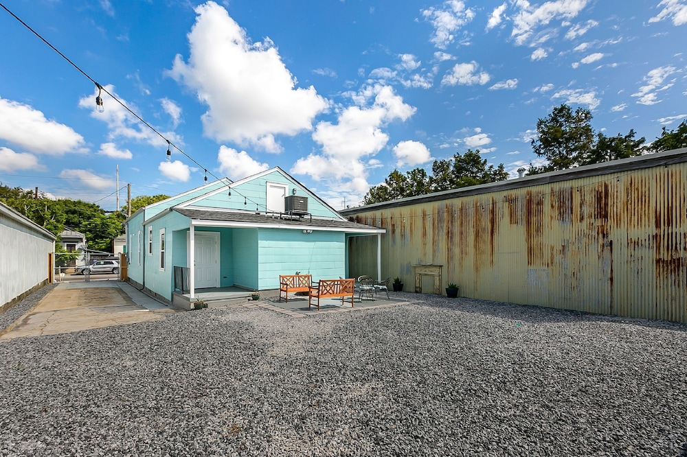 Spacious 5 Bedroom Near Magazine St & Uptown, photo 17