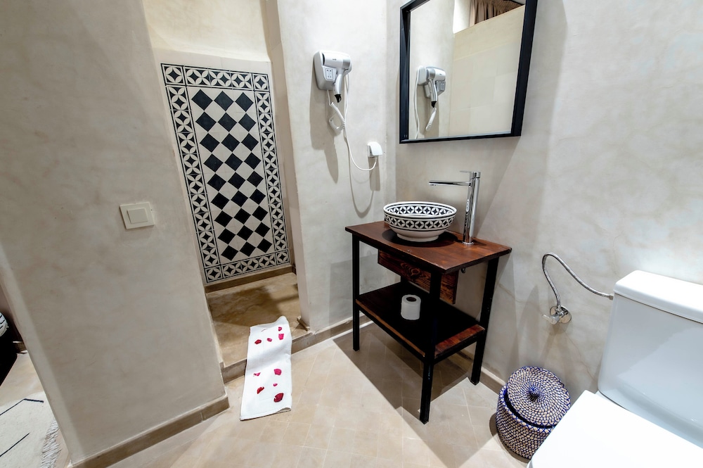 riad dar yousra