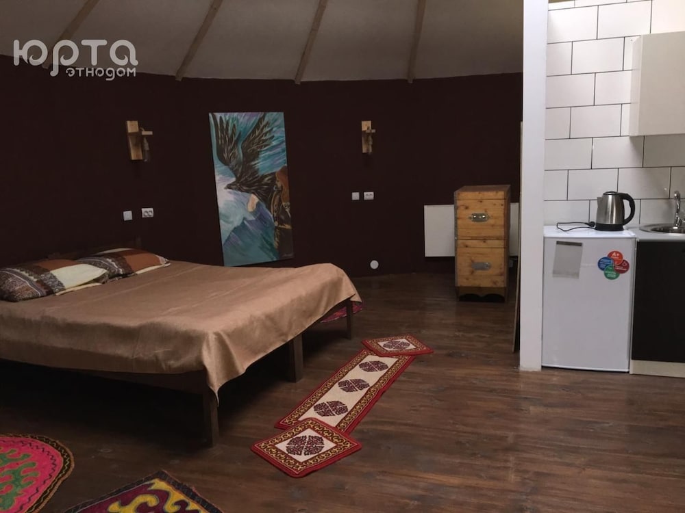 Ethnohouse YURTA