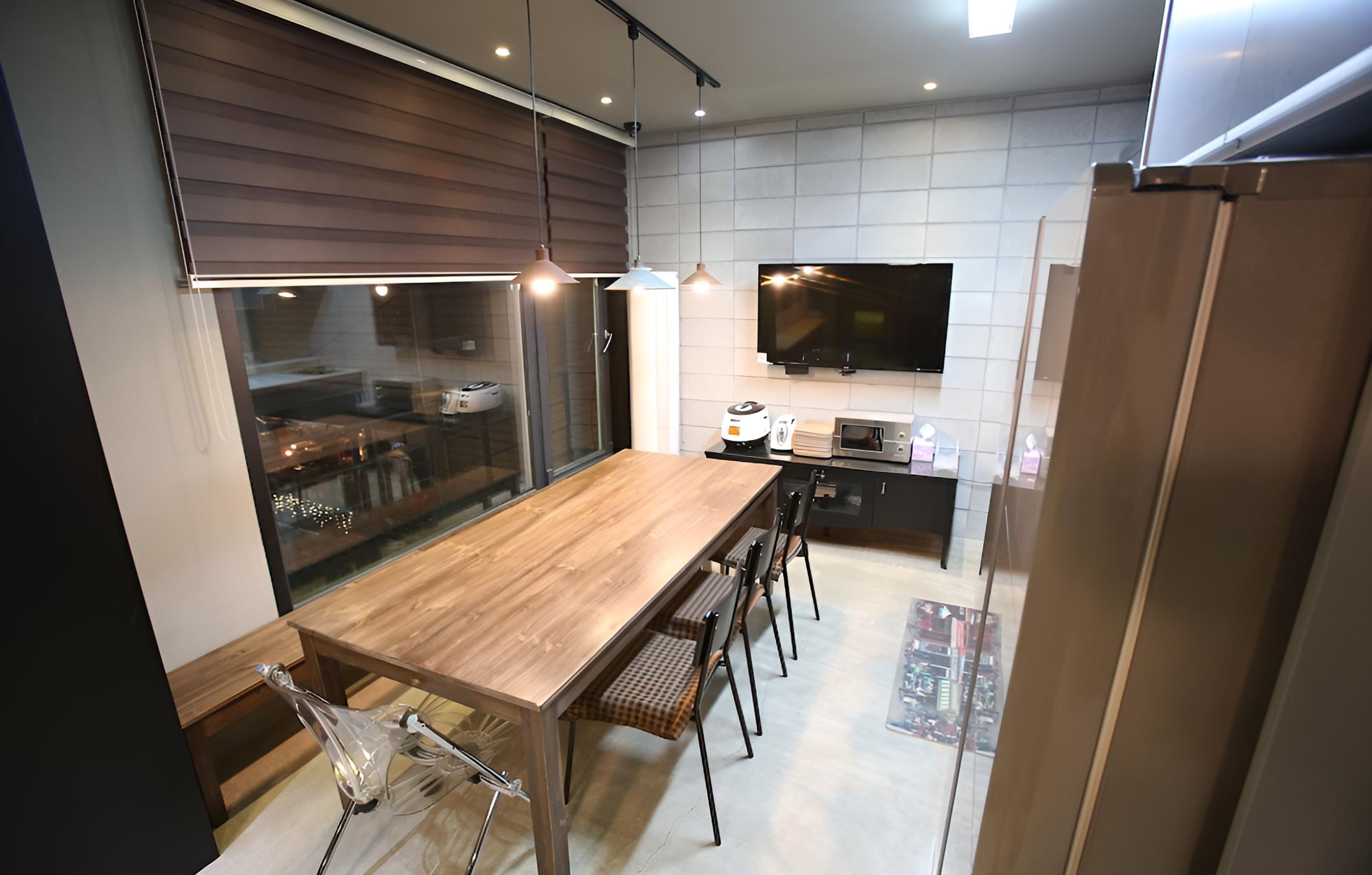 24 Guesthouse Garosu-gil