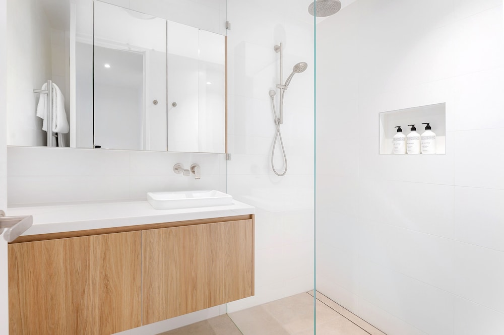 Seanna Residences