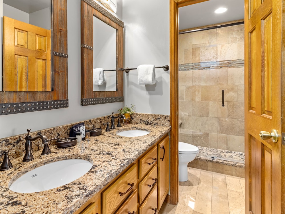 Aspen Brook Kyle Cabin By Estes Park Homes 4 Bedroom Home