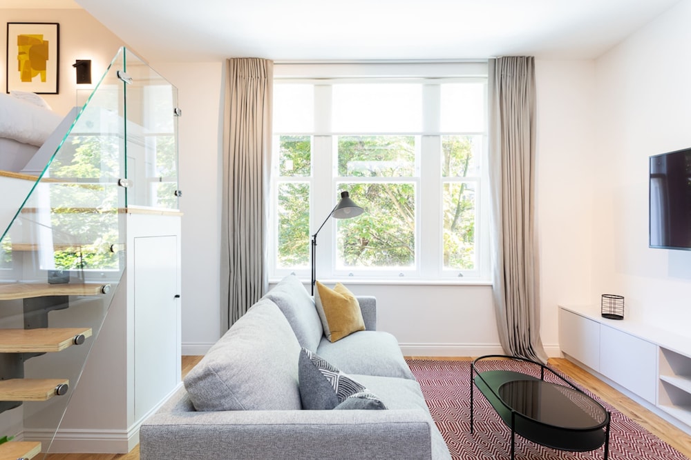 Coleherne Road Residence VI