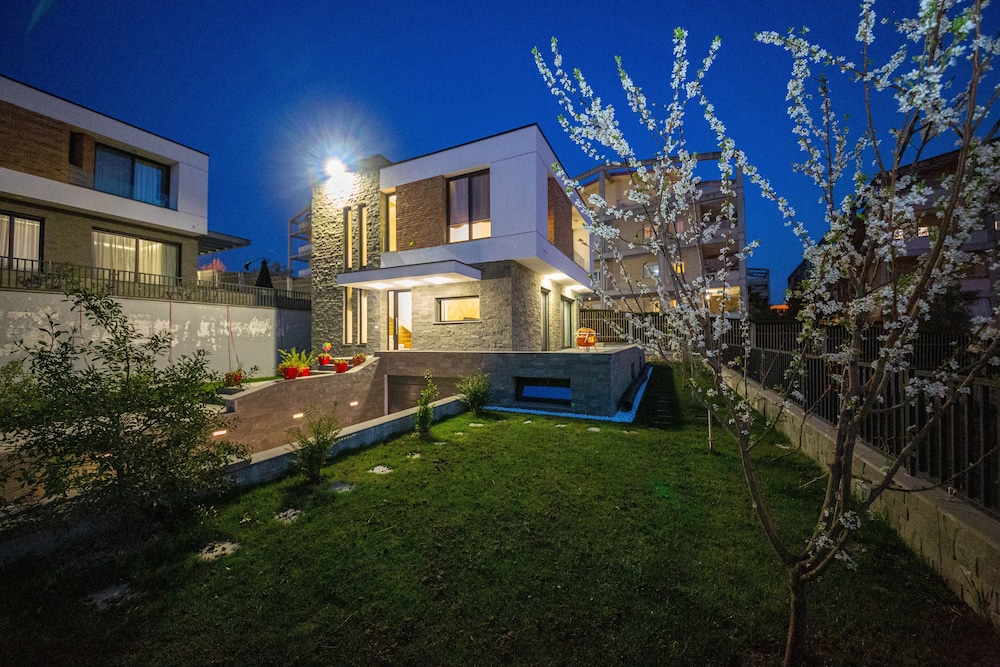 Villa Antonia