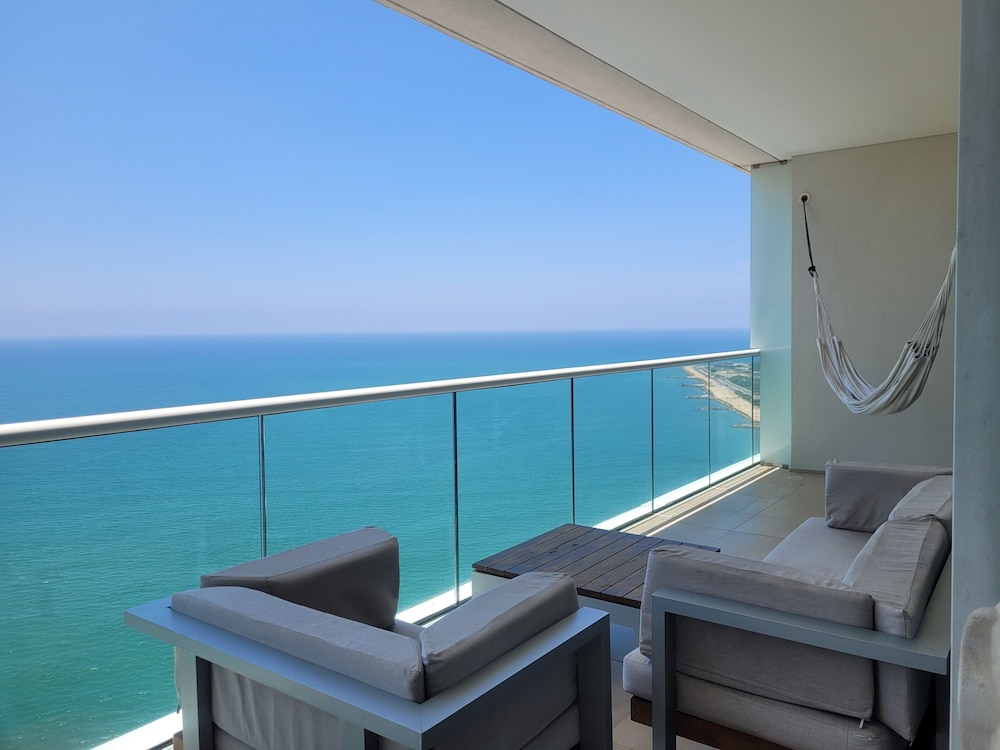 H2 Bocagrande Vista al Mar-Bahía