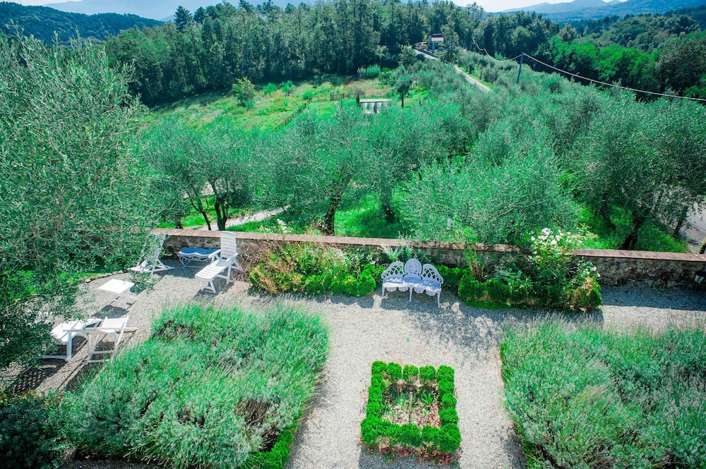 Villa Querciabella in Lucca