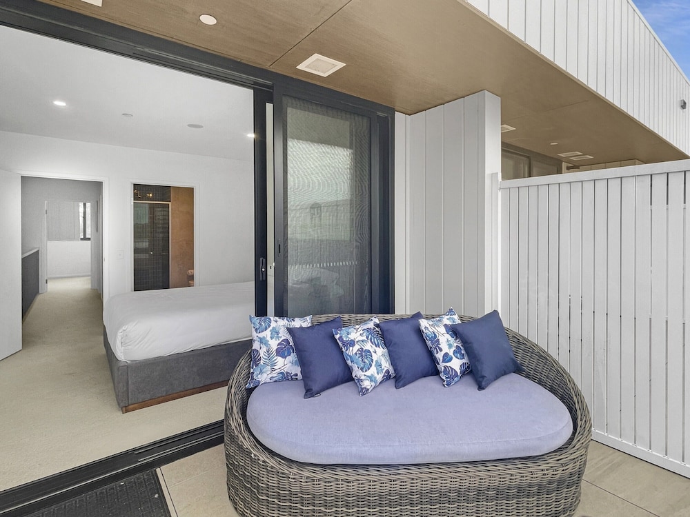 Coastal Chic in Batemans Bay - Your Perfect Escape