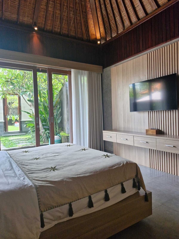 Jero Kelodan Villa