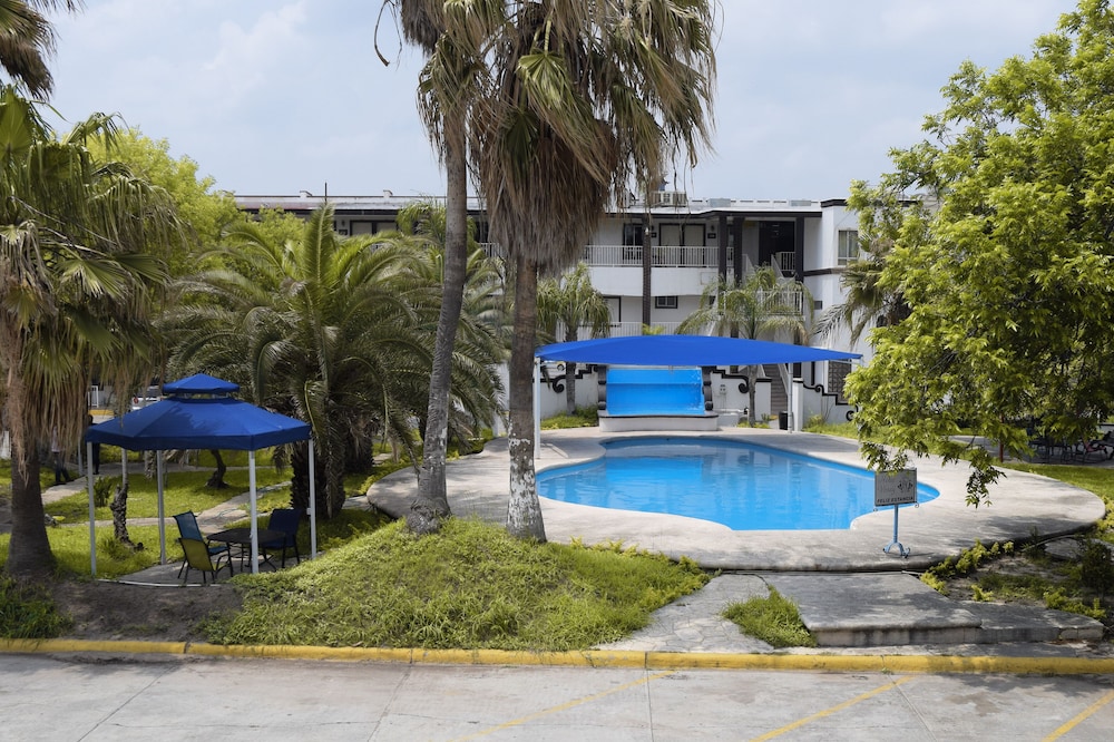 Reynosa Vacations - Hotel Virrey - Property Image 11