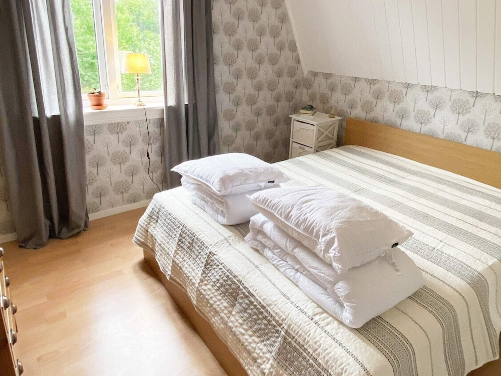 8 Person Holiday Home in Vastra Amtervik-by Traum view 2